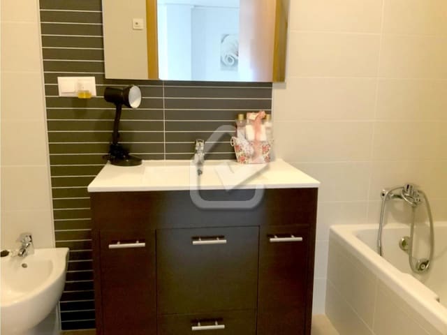 Apartamento de 2 habitaciones en Dénia en venta - 189.000 € (Ref: 8935485)