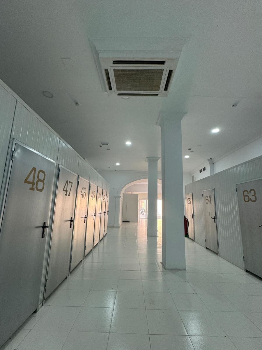 Commercieel te koop in Denia - € 350.000 (Ref: 9012375)