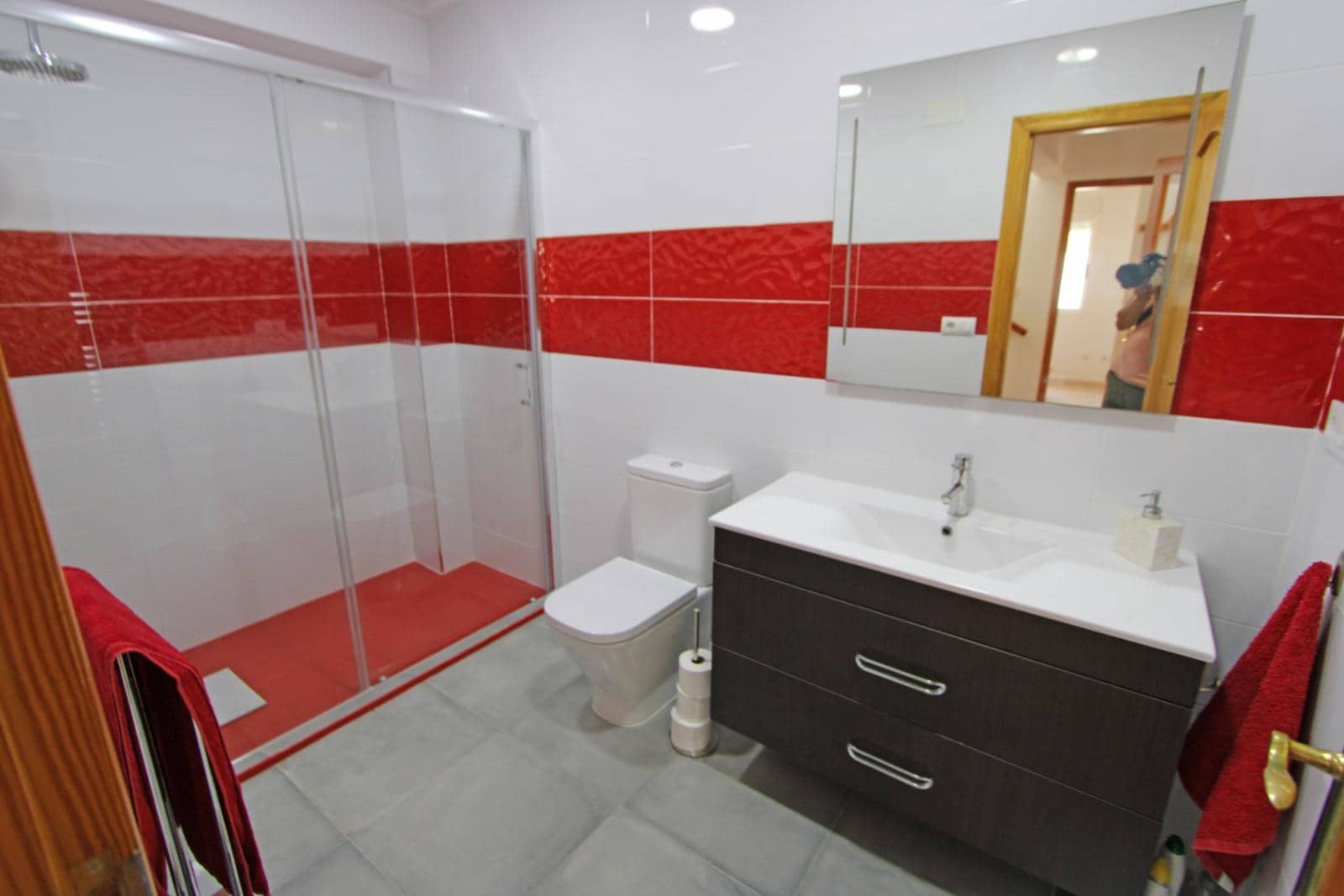 3 chambre Villa/Maison à vendre à Orba avec piscine - 400 000 € (Ref: 9059664)