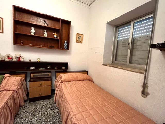 4 bedroom Finca/Country House for sale in Pedreguer - € 150,000 (Ref: 9062614)