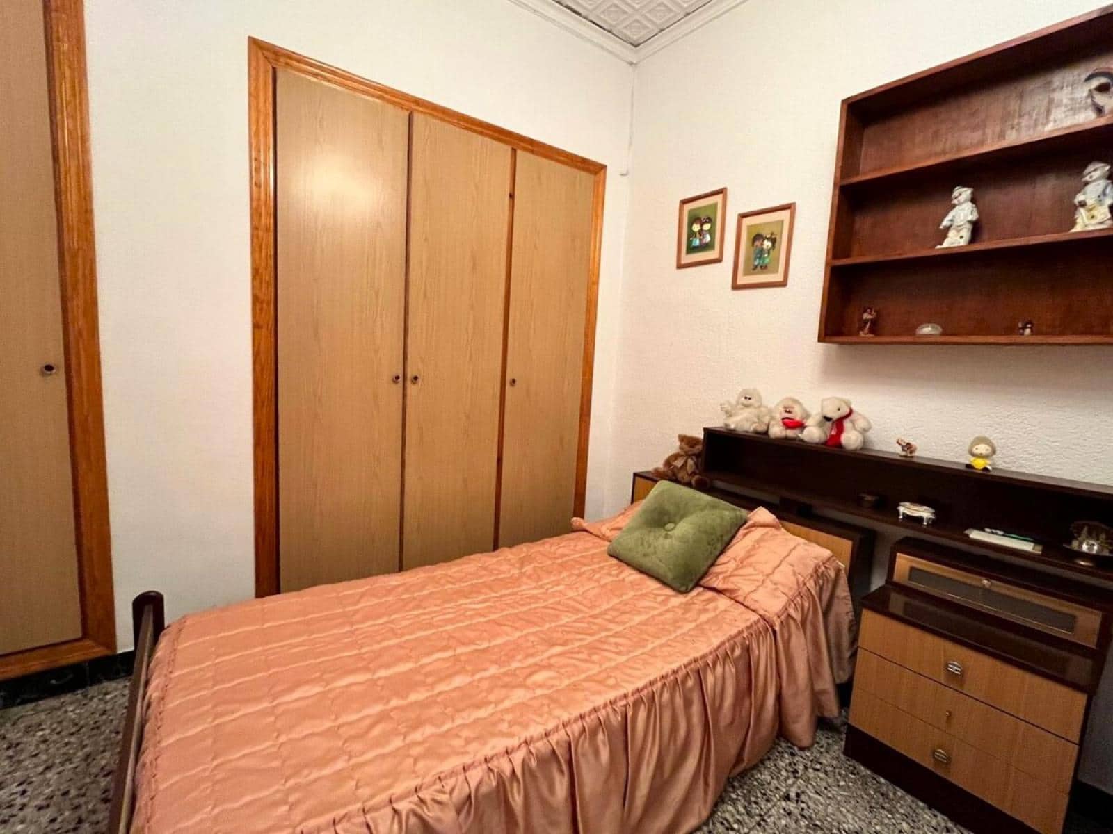 4 bedroom Finca/Country House for sale in Pedreguer - € 150,000 (Ref: 9062614)