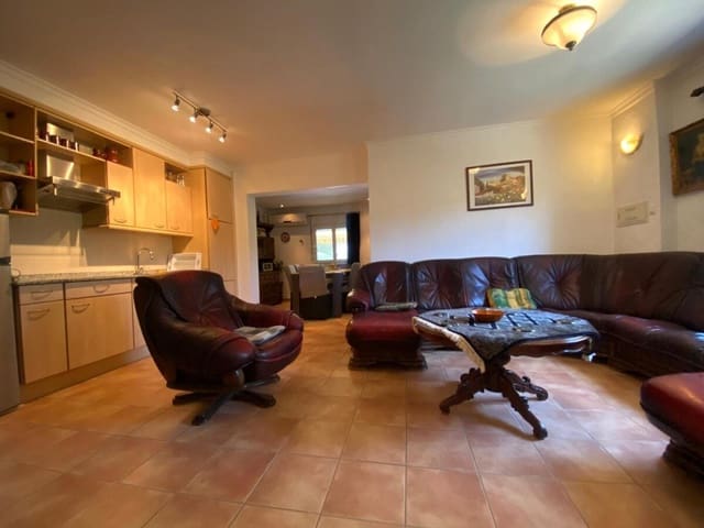 5 bedroom Villa for sale in Dénia with pool garage - € 765,000 (Ref: 9074980)