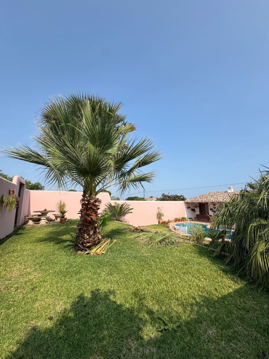 4 Zimmer Villa zu verkaufen in Denia mit Pool - 790.000 € (Ref: 9078190)