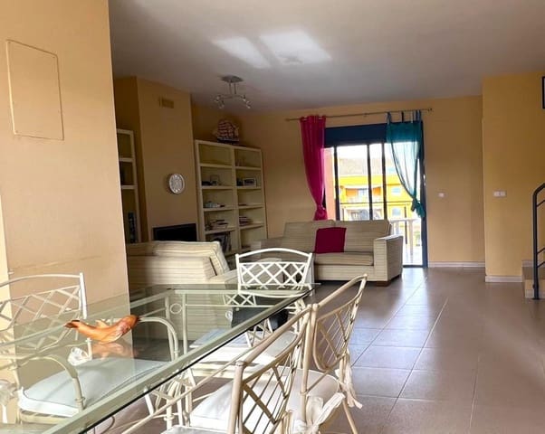 Apartamento de 4 habitaciones en Dénia en venta con piscina garaje - 550.000 € (Ref: 9104836)