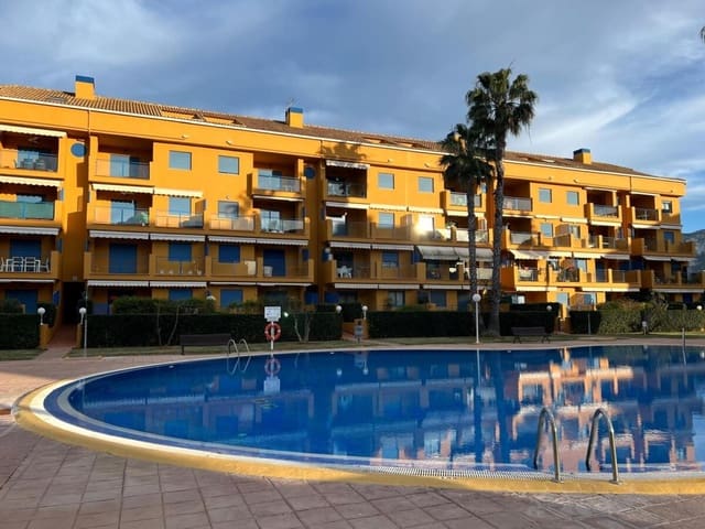 Apartamento de 4 habitaciones en Dénia en venta con piscina garaje - 550.000 € (Ref: 9104836)