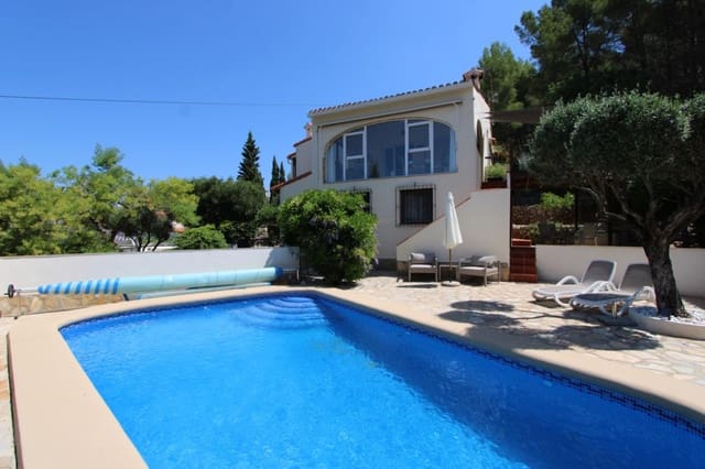 4 sovrum Villa till salu i Orba med pool - 495 000 € (Ref: 9112539)