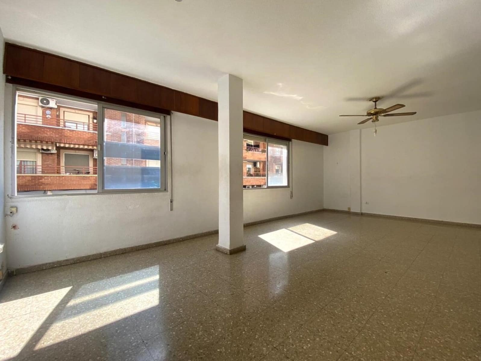 4 quarto Apartamento para venda em Denia - 265 000 € (Ref: 9285153)