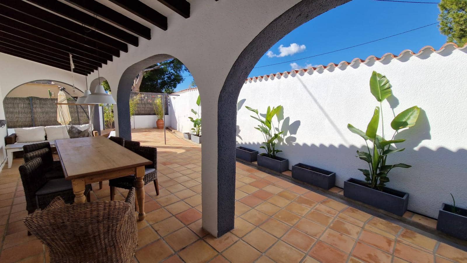 5 quarto Moradia para venda em Calpe / Calp com piscina - 749 000 € (Ref: 9359509)