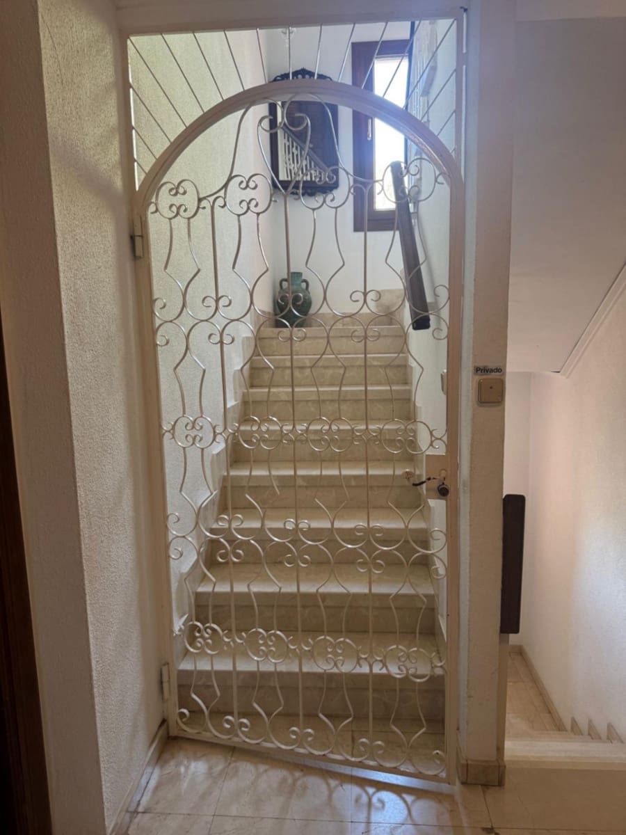 2 makuuhuone Kattohuoneisto myytävänä paikassa Denia mukana uima-altaan - 477 000 € (Ref: 9359510)