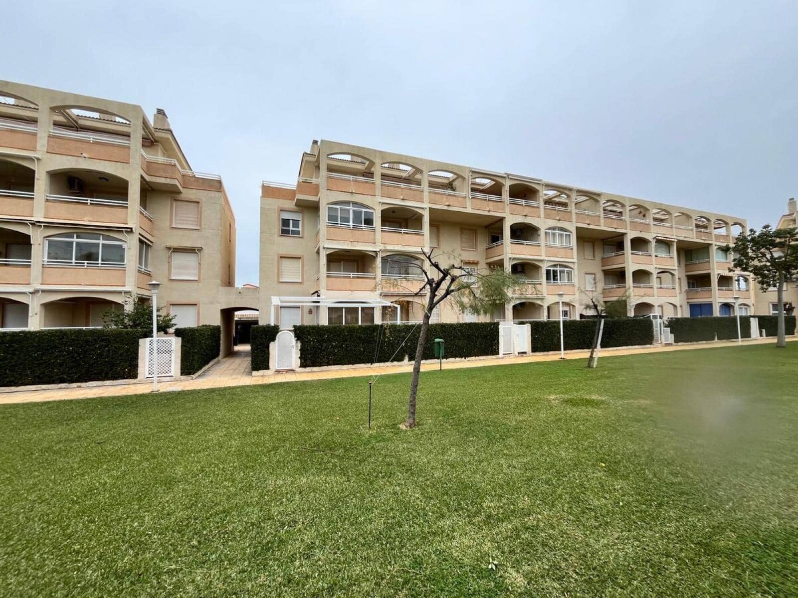 Apartamento de 2 habitaciones en Dénia en venta con piscina garaje - 199.000 € (Ref: 9440019)