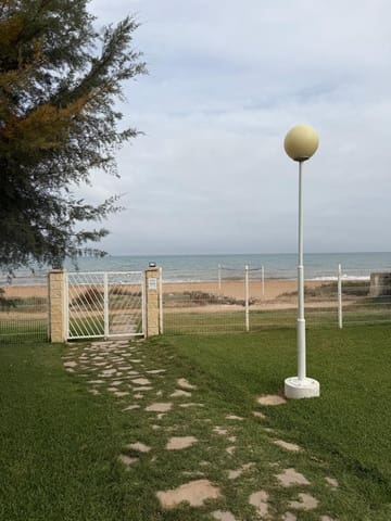 2 bedroom Apartment for sale in Dénia with pool - € 320,000 (Ref: 9440021)