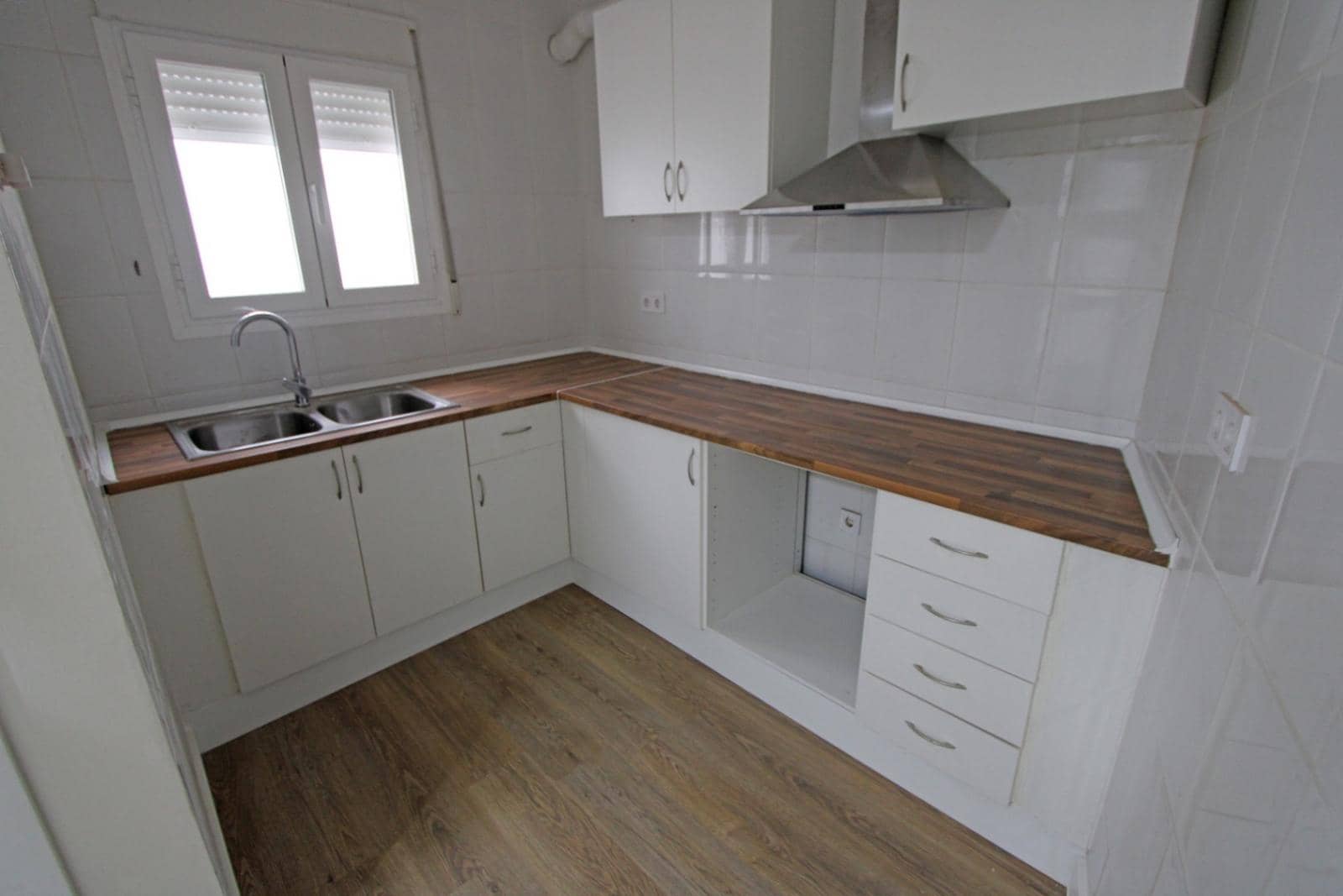 Garage à vendre à Castell de Castells - 225 000 € (Ref: 9502208)