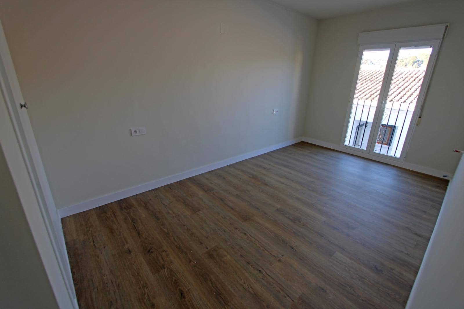 Garage à vendre à Castell de Castells - 225 000 € (Ref: 9502208)