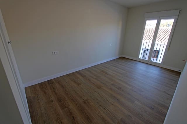 Garage à vendre à Castell de Castells - 225 000 € (Ref: 9502208)