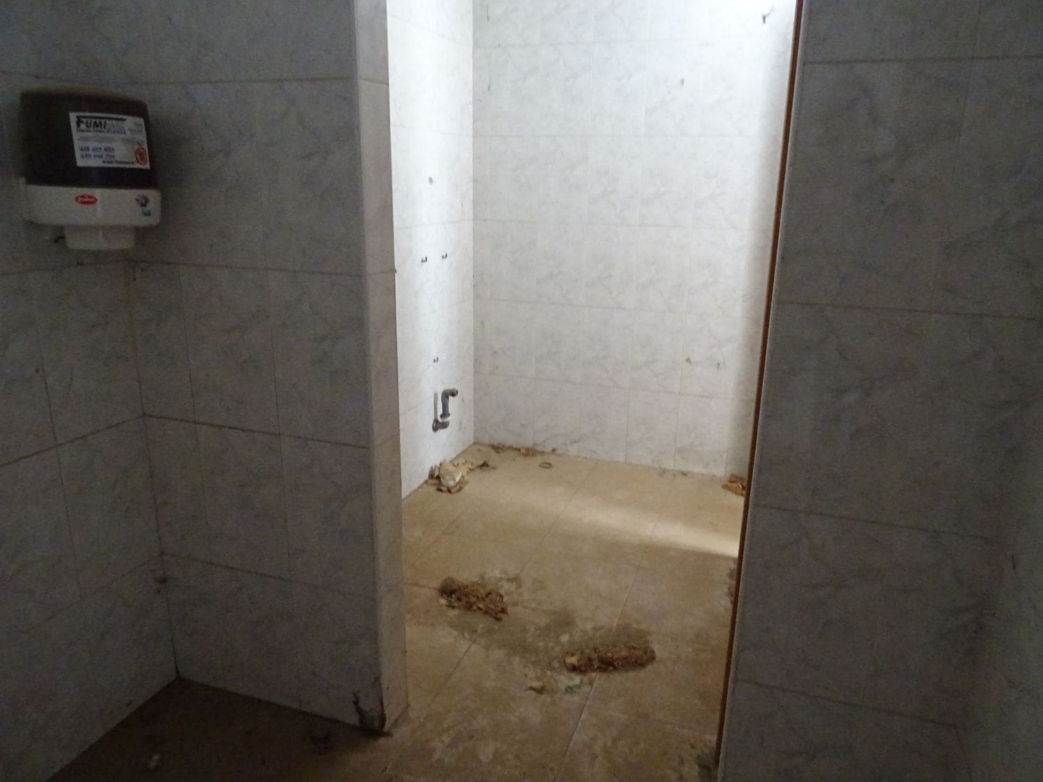 Commercial for sale in Laujar de Andarax - € 139,000 (Ref: 10016904)