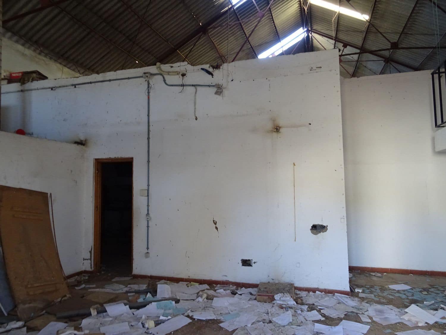 Commercial for sale in Laujar de Andarax - € 139,000 (Ref: 10016904)