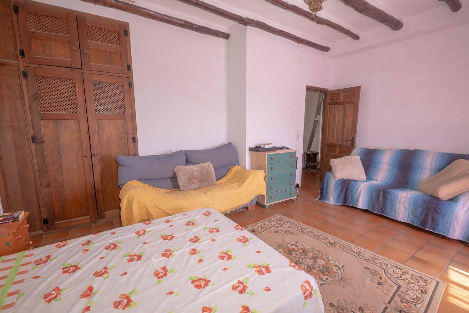 Bedrift til salgs i Granada by med garasje - € 150 000 (Ref: 10074680)