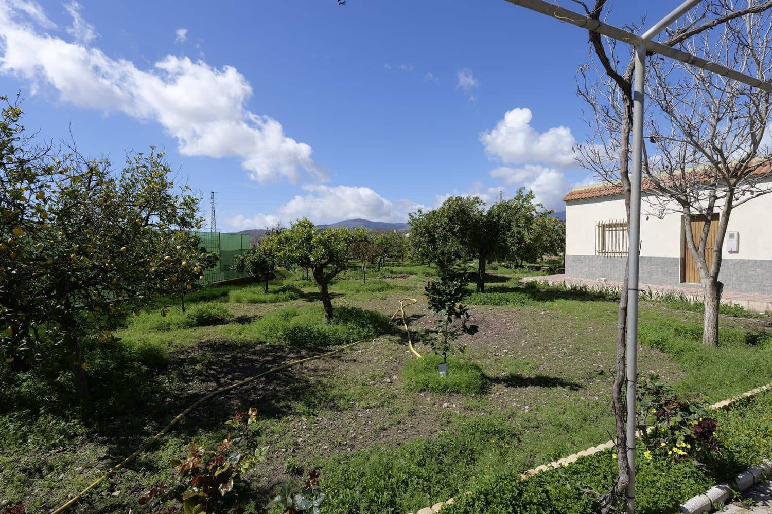 2 sypialnia Finka/Dom wiejski na sprzedaż w Berja z basenem garażem - 130 000 € (Ref: 10080346)