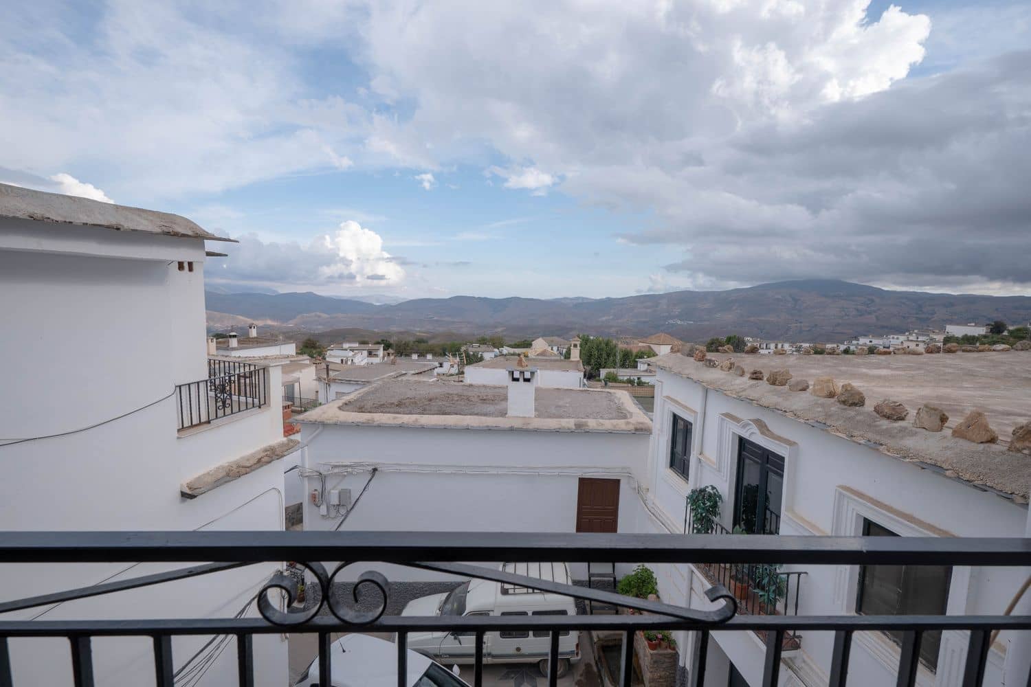 5 bedroom Townhouse for sale in Alpujarra de la Sierra with garage - € 90,000 (Ref: 10101014)