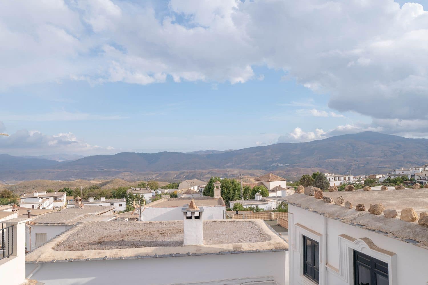 5 bedroom Townhouse for sale in Alpujarra de la Sierra with garage - € 90,000 (Ref: 10101014)