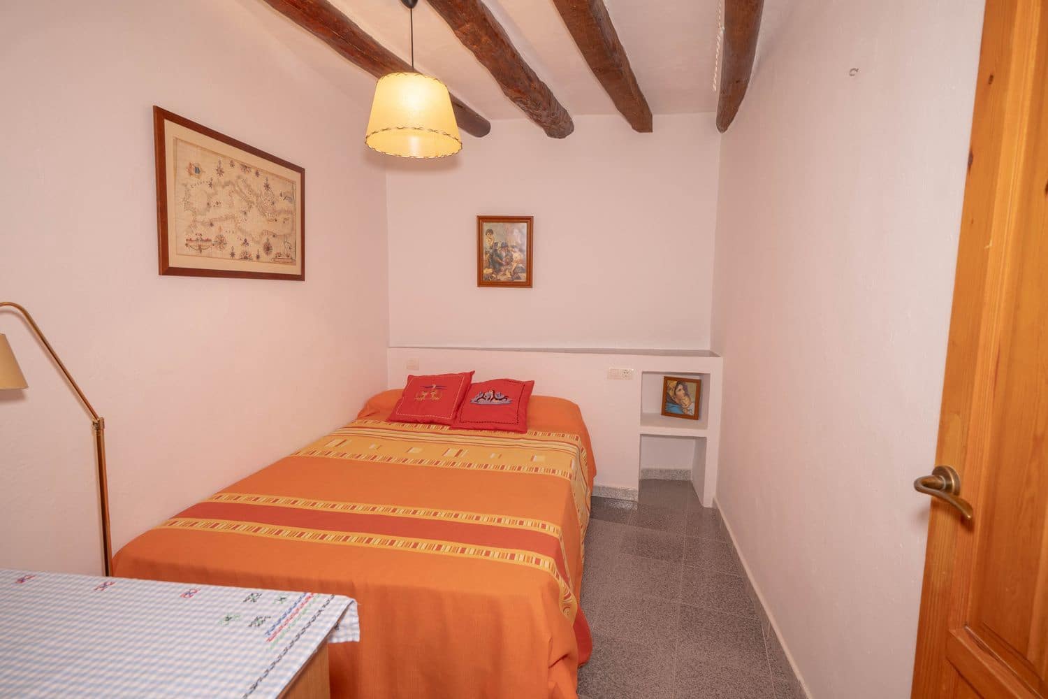 5 bedroom Townhouse for sale in Alpujarra de la Sierra with garage - € 90,000 (Ref: 10101014)
