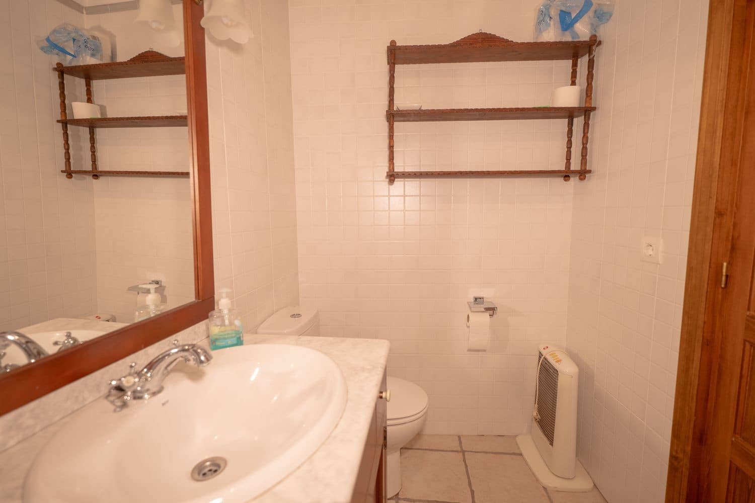 5 bedroom Townhouse for sale in Alpujarra de la Sierra with garage - € 90,000 (Ref: 10101014)