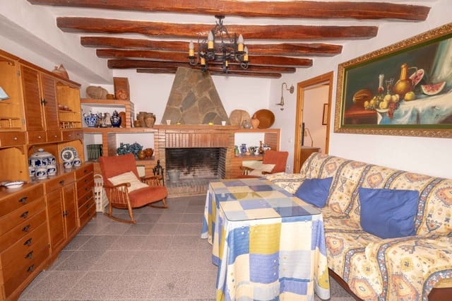 5 bedroom Townhouse for sale in Yegen, Alpujarra de la Sierra with garage - € 90,000 (Ref: 10101014)