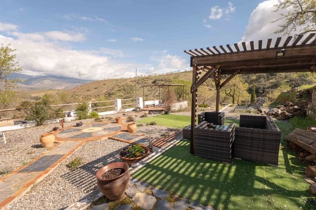 5 slaapkamer Finca/Landhuis te koop in Cádiar met garage - € 279.000 (Ref: 10118503)