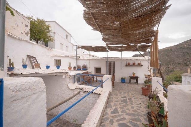 6 soveværelse Byhus til salg i Cojayar, Murtas med swimmingpool garage - € 95.000 (Ref: 10168020)