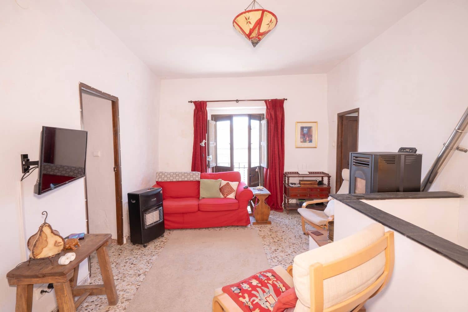 Casa de 4 habitaciones en Cádiar en venta con garaje - 99.700 € (Ref: 10168021)