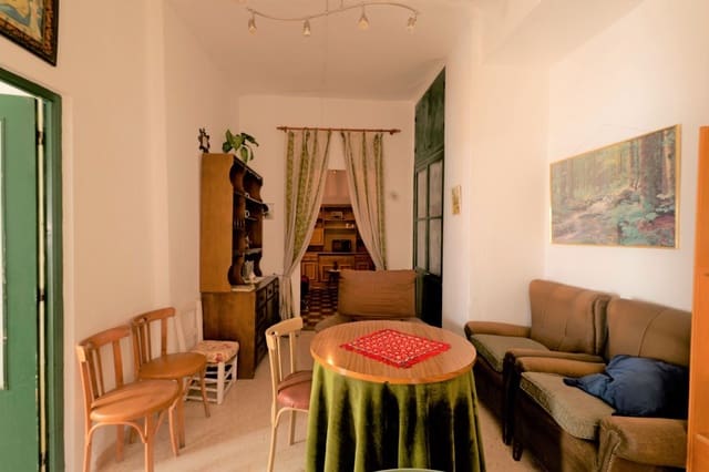 3 soverom Hus til salgs i Murtas med garasje - € 59 000 (Ref: 6941313)