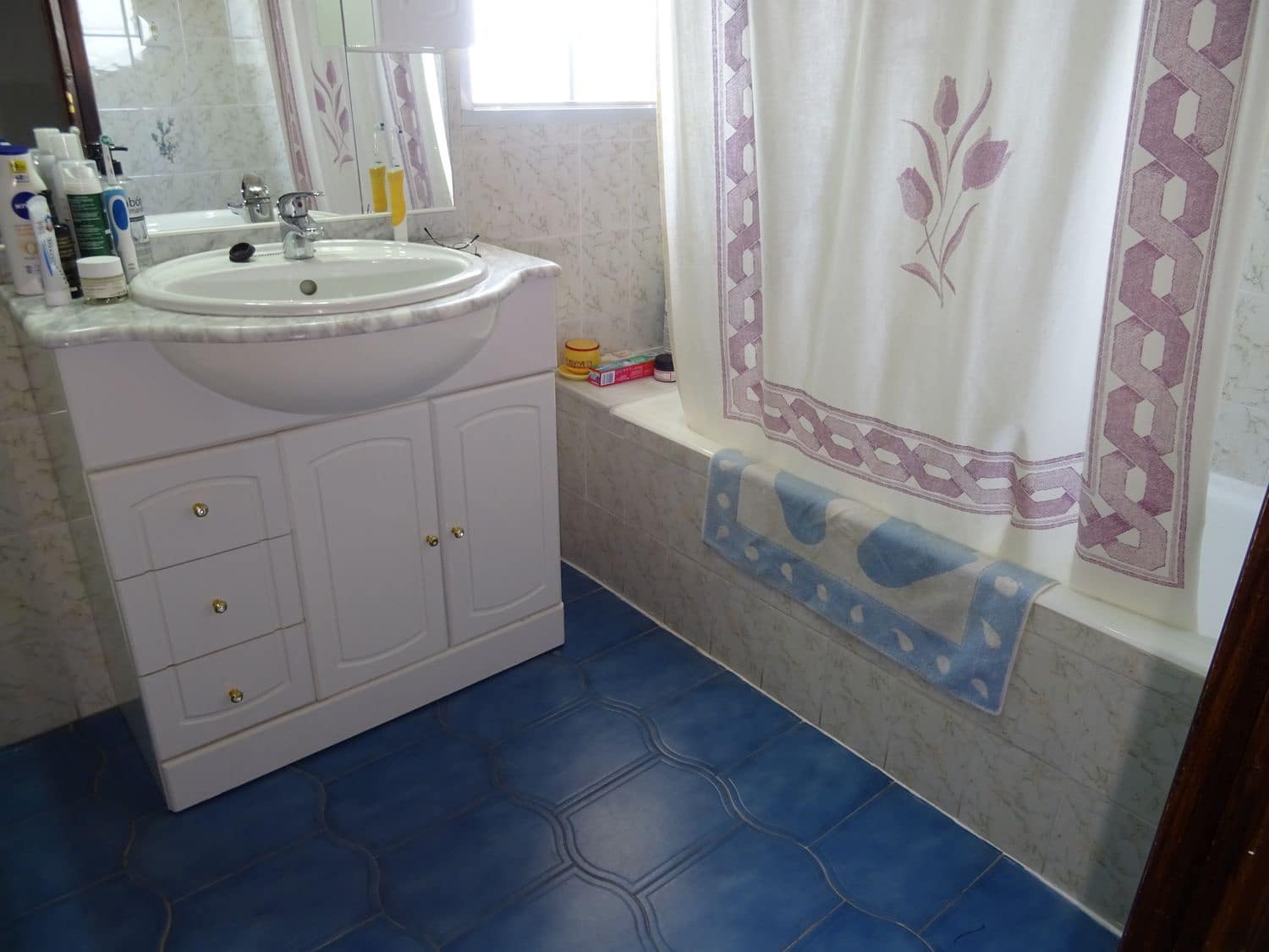 5 soveværelse Byhus til salg i Nevada med garage - € 77.000 (Ref: 7023480)