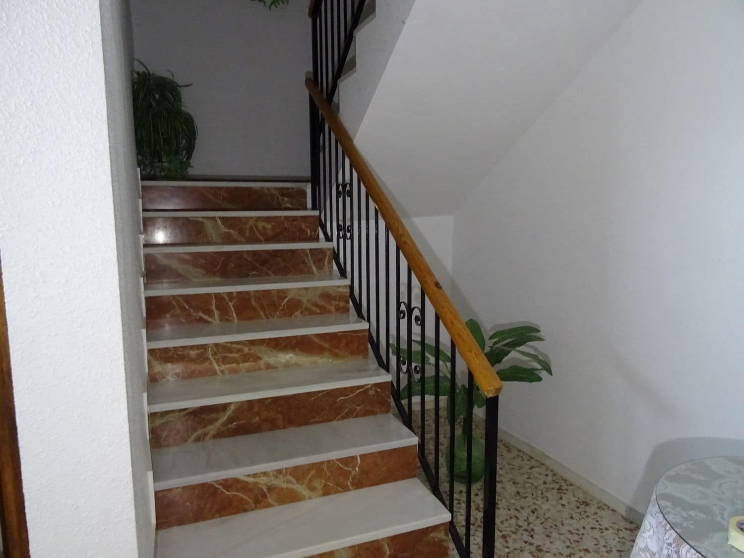 5 soveværelse Byhus til salg i Nevada med garage - € 77.000 (Ref: 7023480)