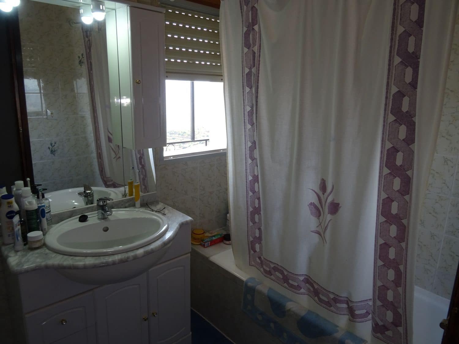 5 soveværelse Byhus til salg i Nevada med garage - € 77.000 (Ref: 7023480)