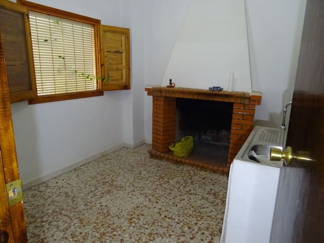 5 slaapkamer Huis te koop in Mairena, Nevada met garage - € 77.000 (Ref: 7023480)