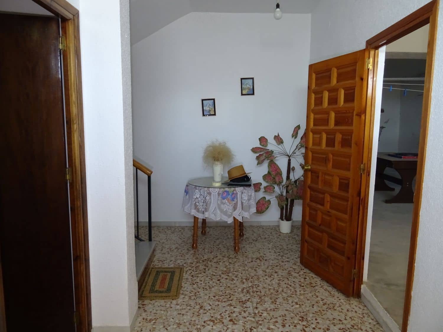 5 soveværelse Byhus til salg i Nevada med garage - € 77.000 (Ref: 7023480)