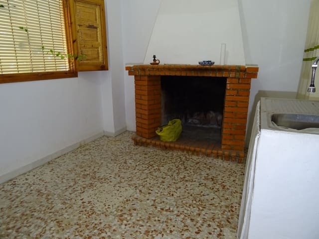 5 slaapkamer Huis te koop in Mairena, Nevada met garage - € 77.000 (Ref: 7023480)