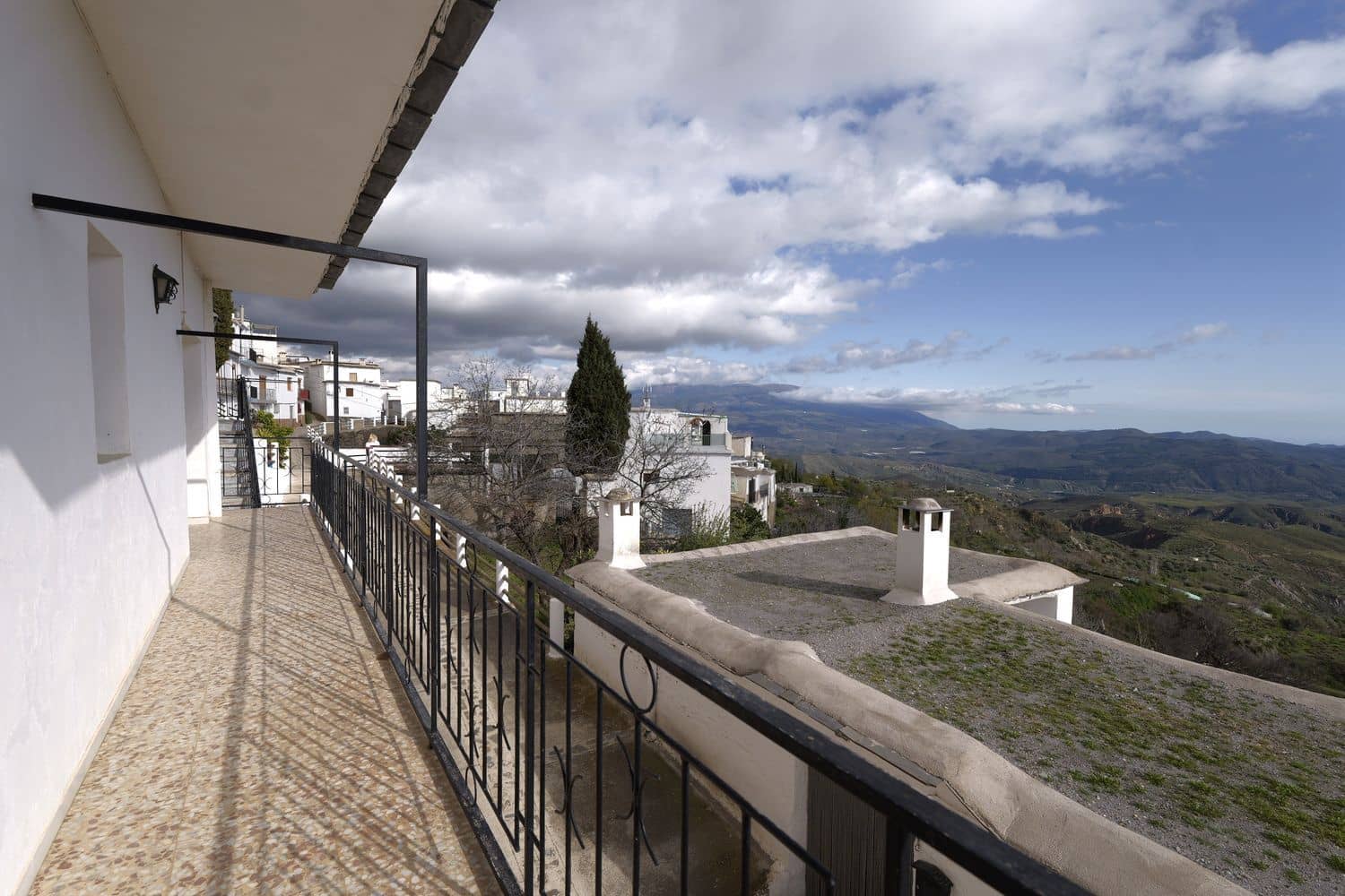 5 bedroom Townhouse for sale in Nevada with garage - € 77,000 (Ref: 7023480)