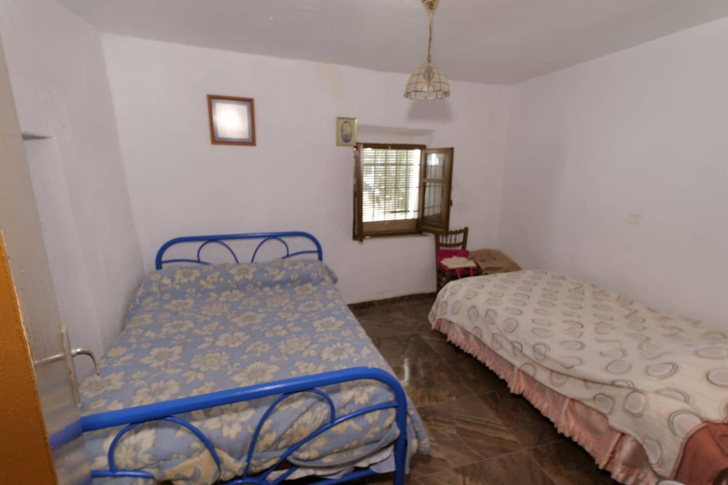 5 soveværelse Byhus til salg i Turon med garage - € 45.000 (Ref: 8055675)