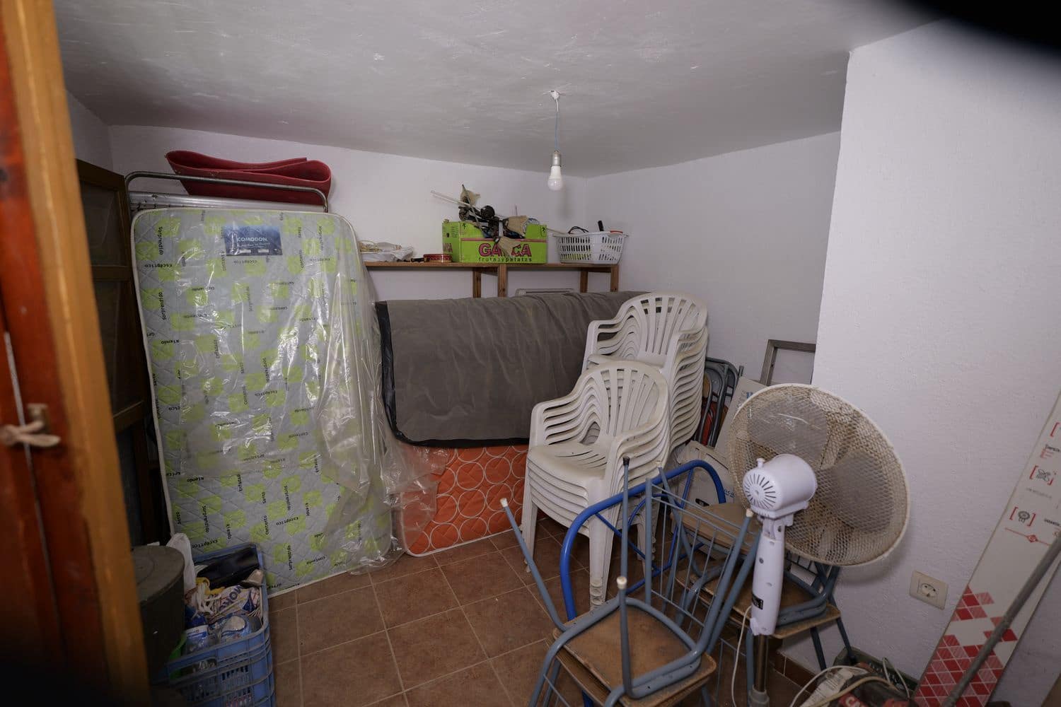 5 soveværelse Byhus til salg i Turon med garage - € 45.000 (Ref: 8055675)