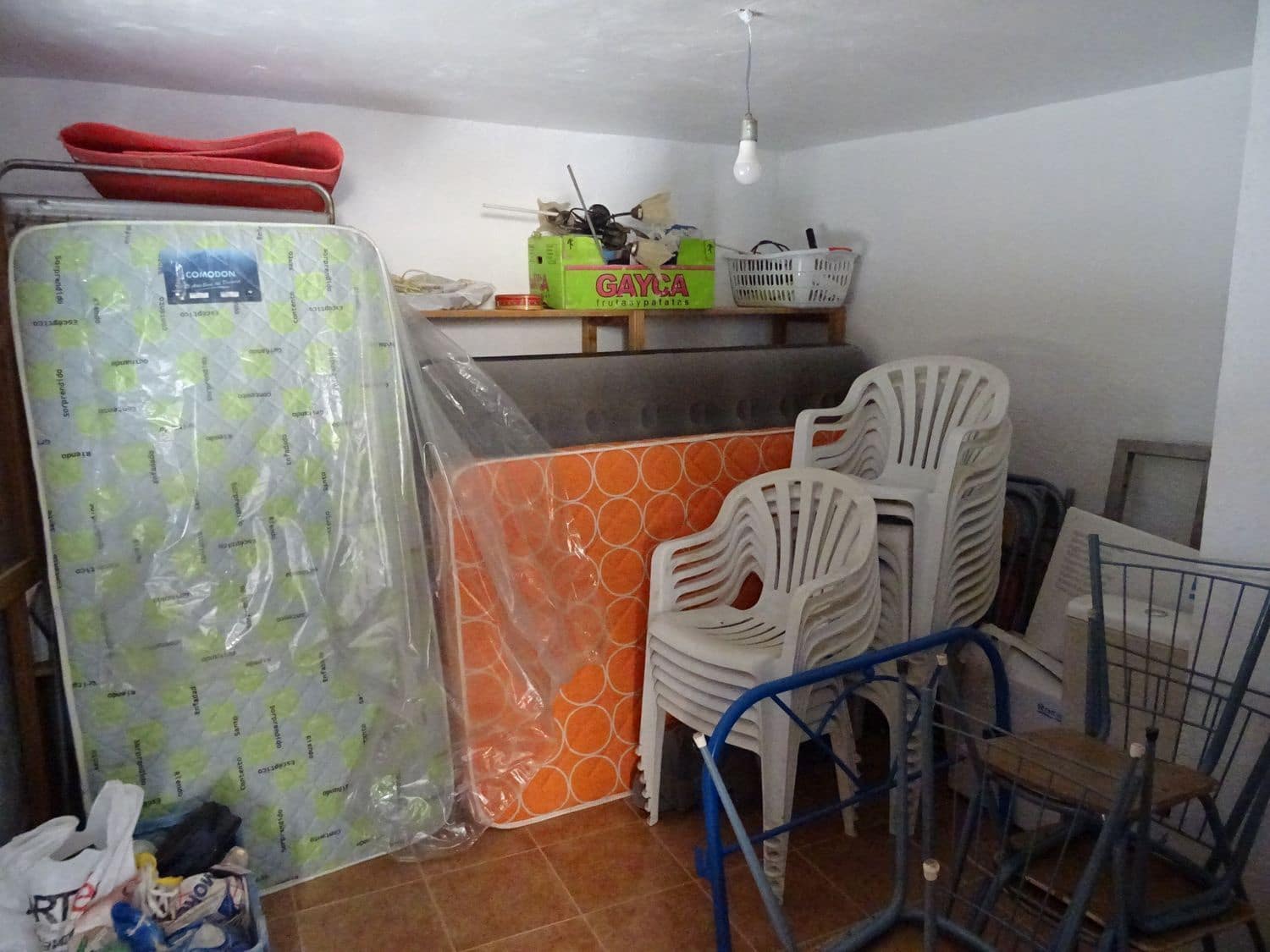 5 soveværelse Byhus til salg i Turon med garage - € 45.000 (Ref: 8055675)