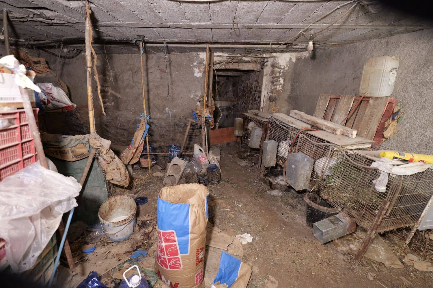 5 soveværelse Byhus til salg i Turon med garage - € 45.000 (Ref: 8055675)