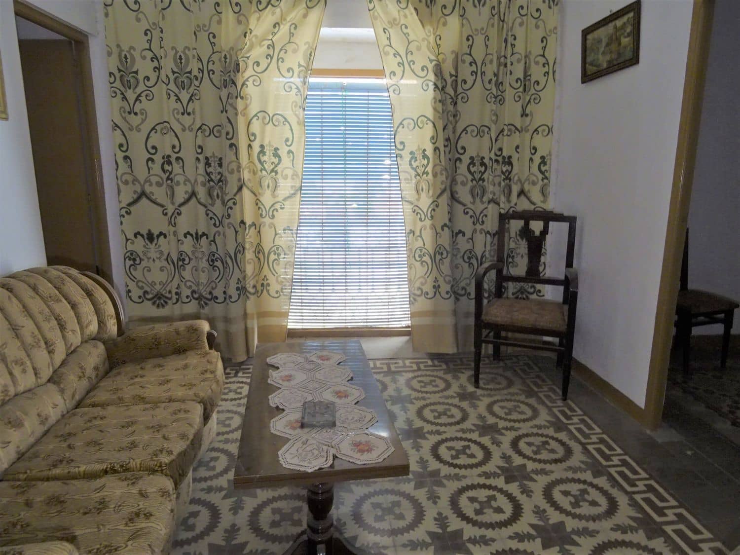 4 soveværelse Byhus til salg i Cadiar med garage - € 59.000 (Ref: 8055699)