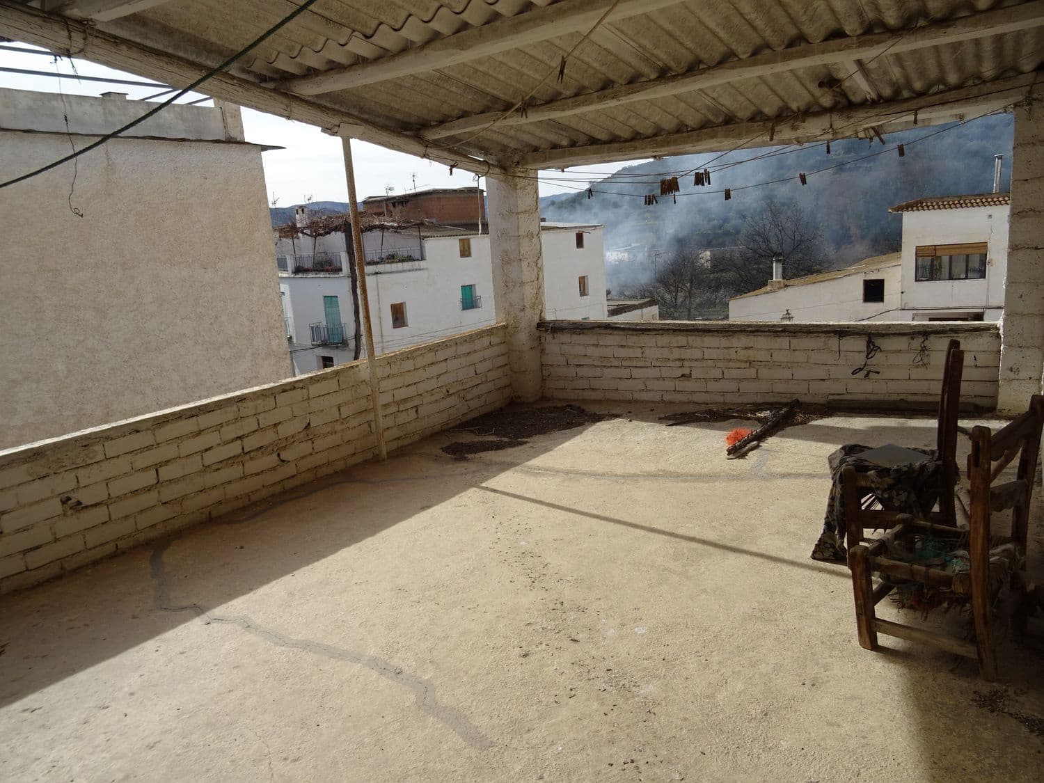 4 soveværelse Byhus til salg i Cadiar med garage - € 59.000 (Ref: 8055699)