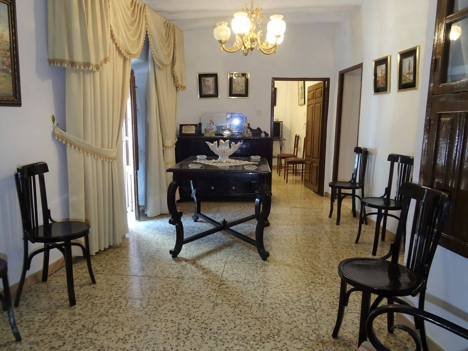 4 soveværelse Byhus til salg i Cadiar - € 49.000 (Ref: 8059196)