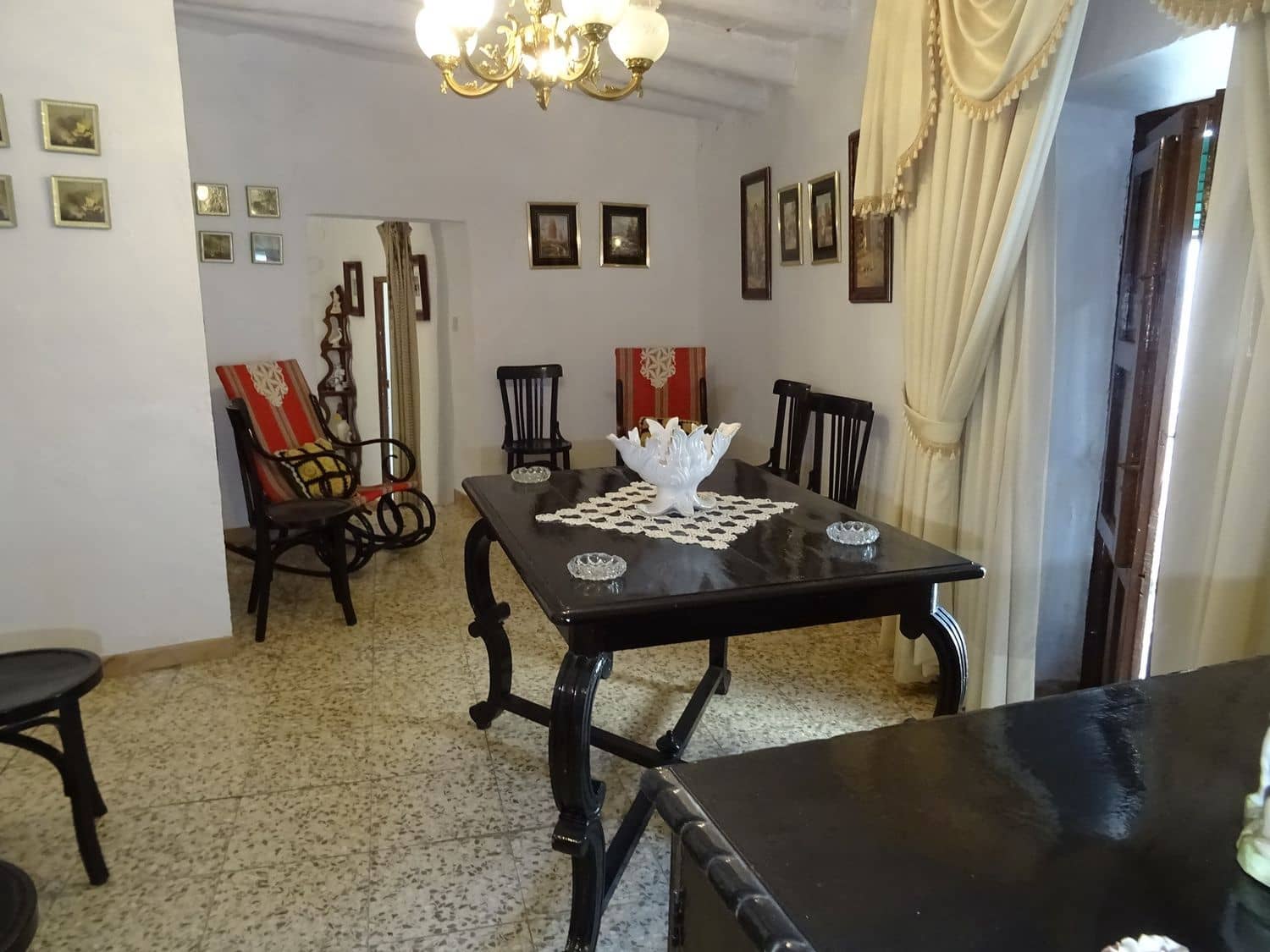 4 soveværelse Byhus til salg i Cadiar - € 49.000 (Ref: 8059196)