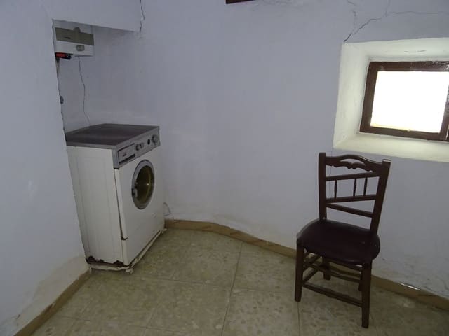 4 makuuhuone Omakotitalo myytävänä paikassa Cádiar - 49 000 € (Ref: 8059196)