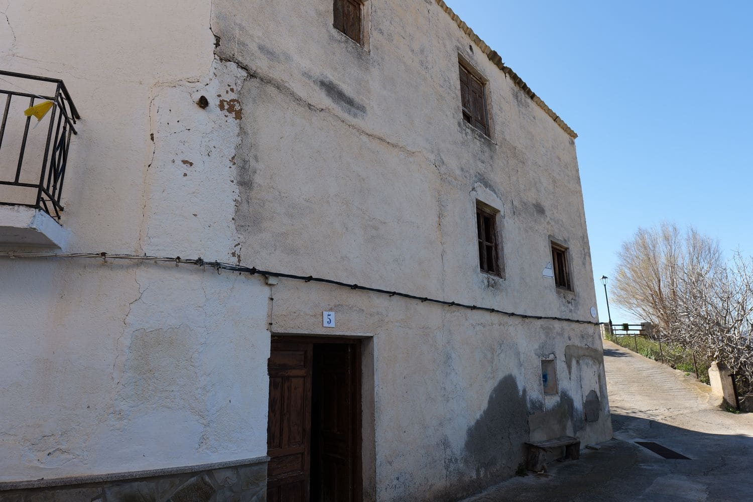 5 soveværelse Byhus til salg i Valor - € 29.500 (Ref: 8188898)