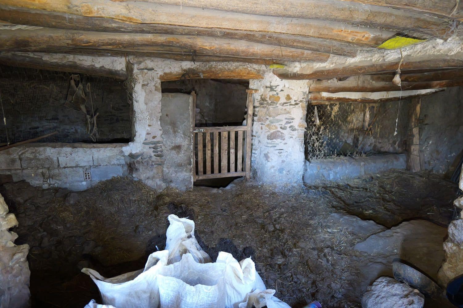 5 soveværelse Byhus til salg i Valor - € 29.500 (Ref: 8188898)