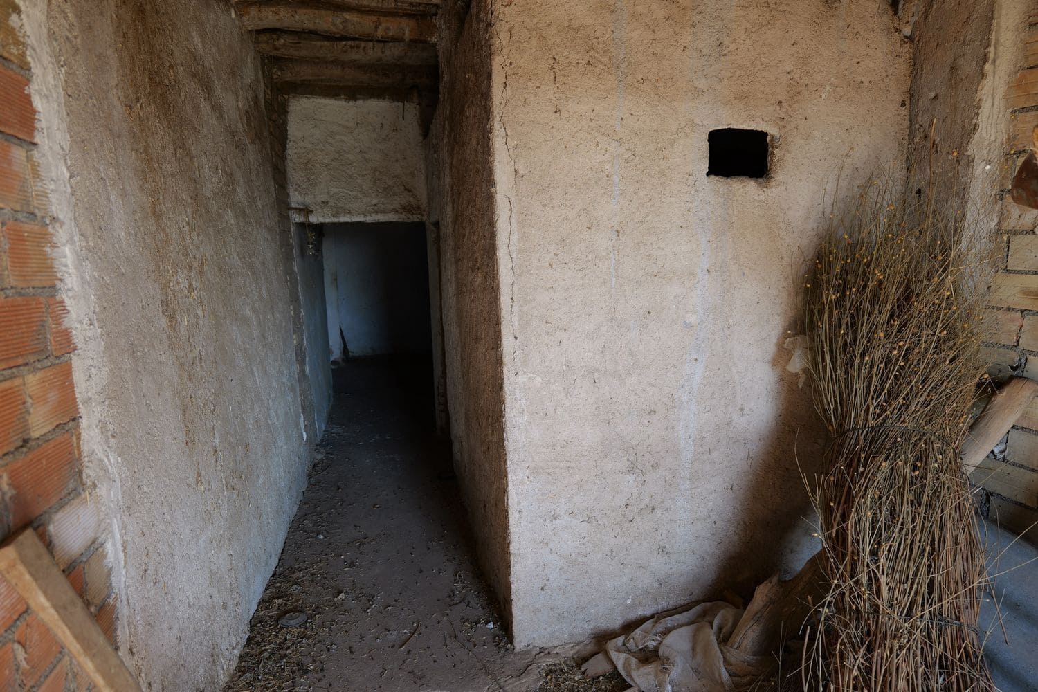 5 soveværelse Byhus til salg i Valor - € 29.500 (Ref: 8188898)